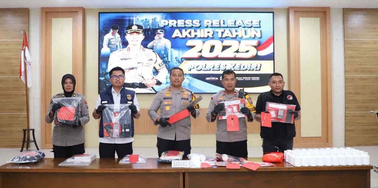 Polres Kediri Catat Penurunan Pelanggaran Hukum dan Lalu Lintas Sepanjang 2025