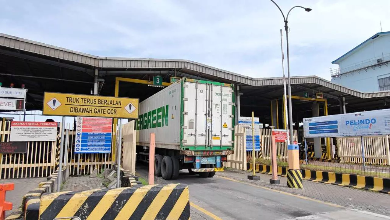 PT Terminal Petikemas Surabaya Laporkan Peningkatan Akurasi Deteksi Kerusakan Kontainer Sejak Implementasi ADDS
