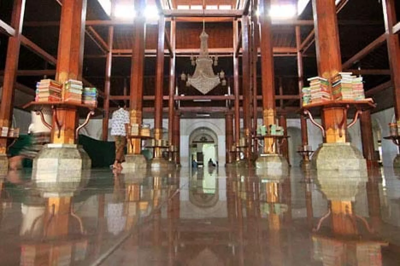 Masjid Serambi Ilmu, Taman Literasi dan Akar Budaya