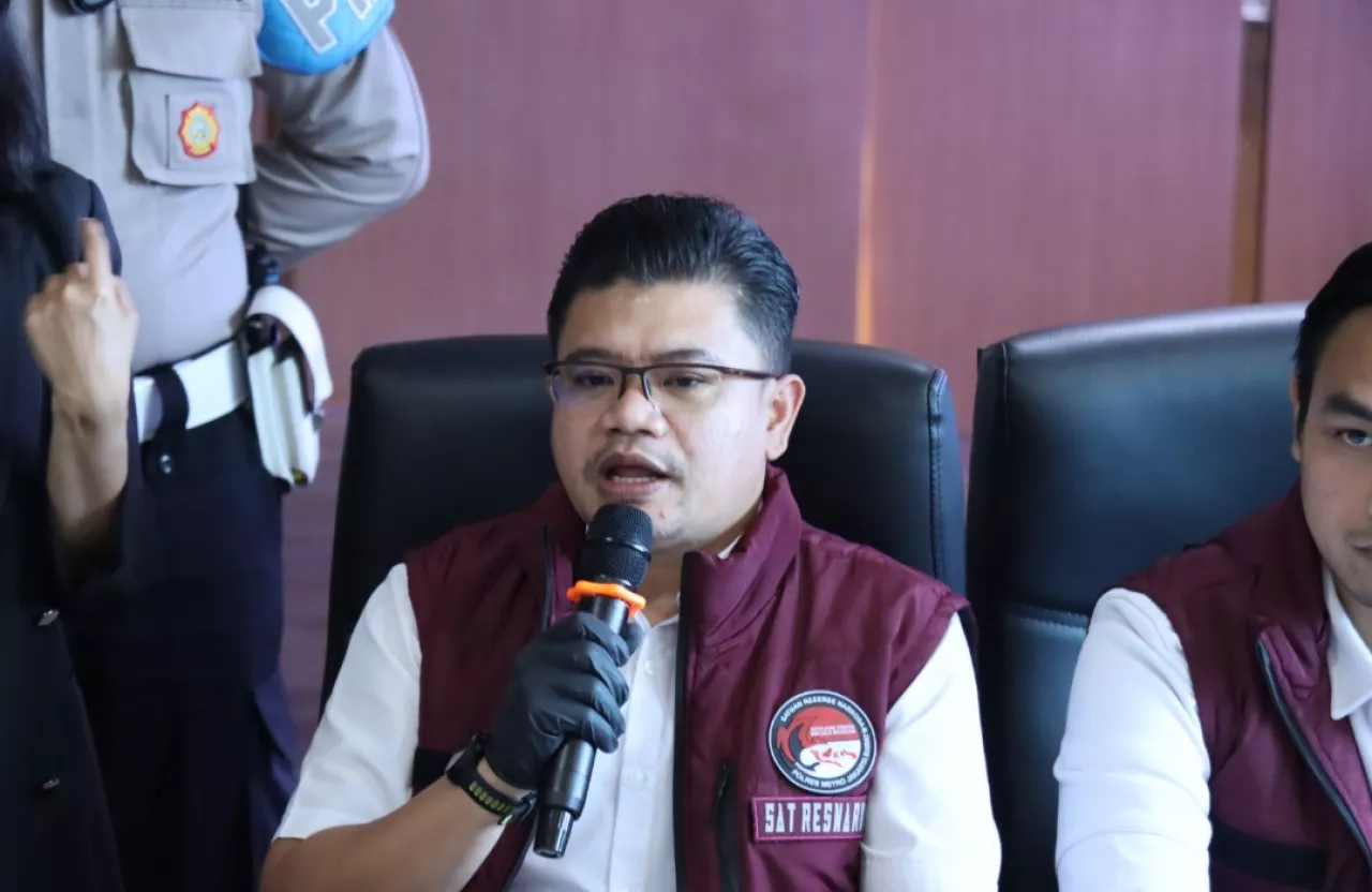 Satresnarkoba Polres Jakbar Amankan 14 Cartridge Liquid Mengandung Sinte
