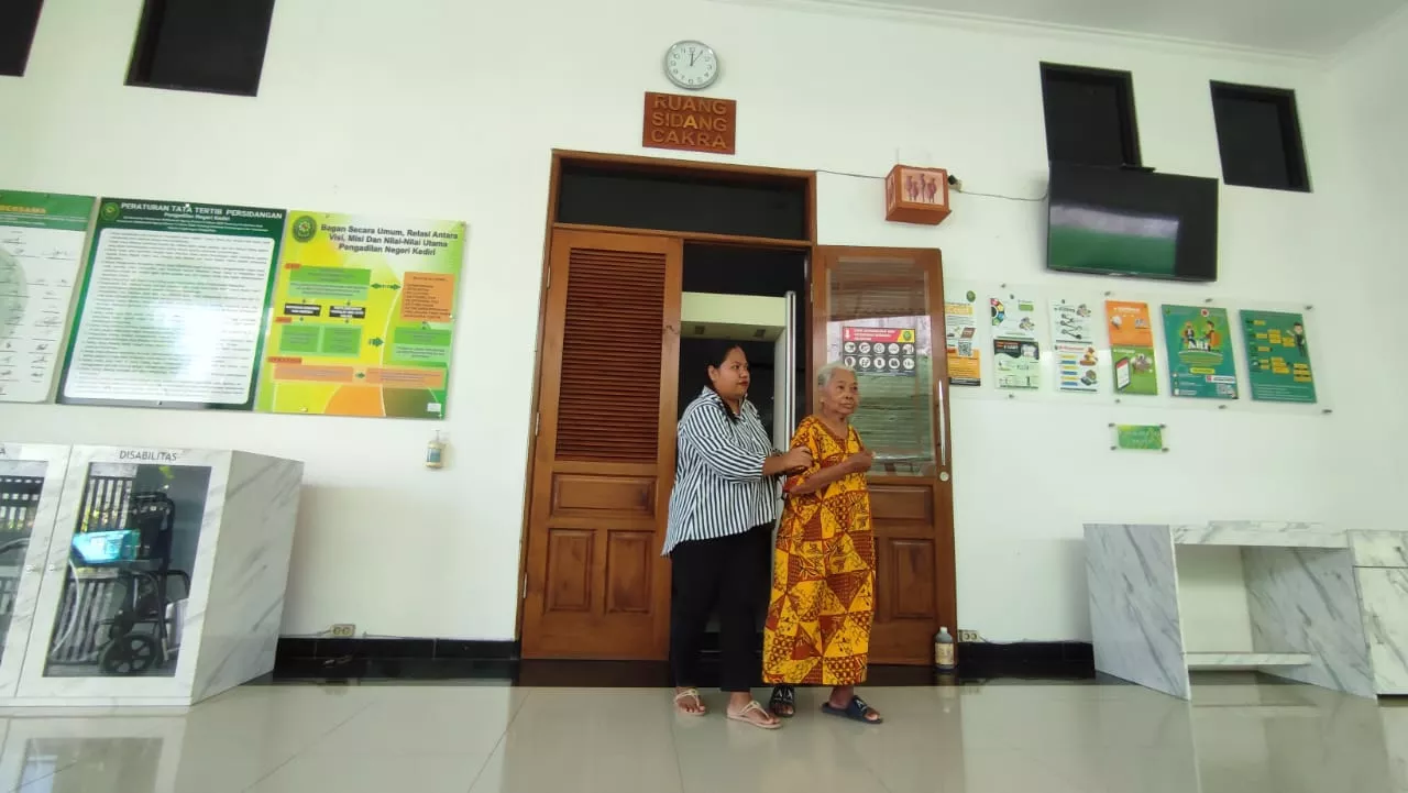 Tergugat Mangkir, Sidang Gugatan Nenek 72 Tahun Ditunda