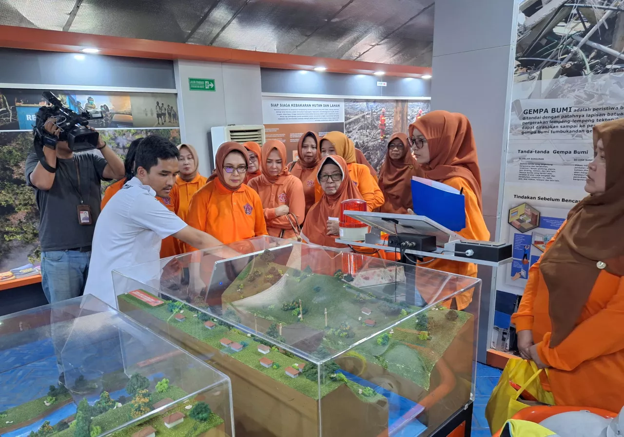 Kolaborasi Bareng BKOW Jatim, BPBD Kenalkan Penanganan Bencana kepada Organisasi Wanita se-Jatim