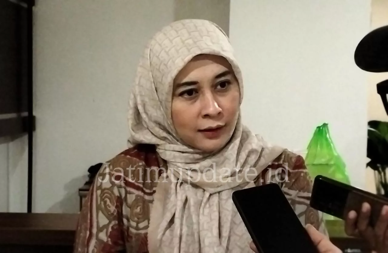 Ajeng Soroti Komitmen Pemkot soal Beasiswa Pemuda Tangguh