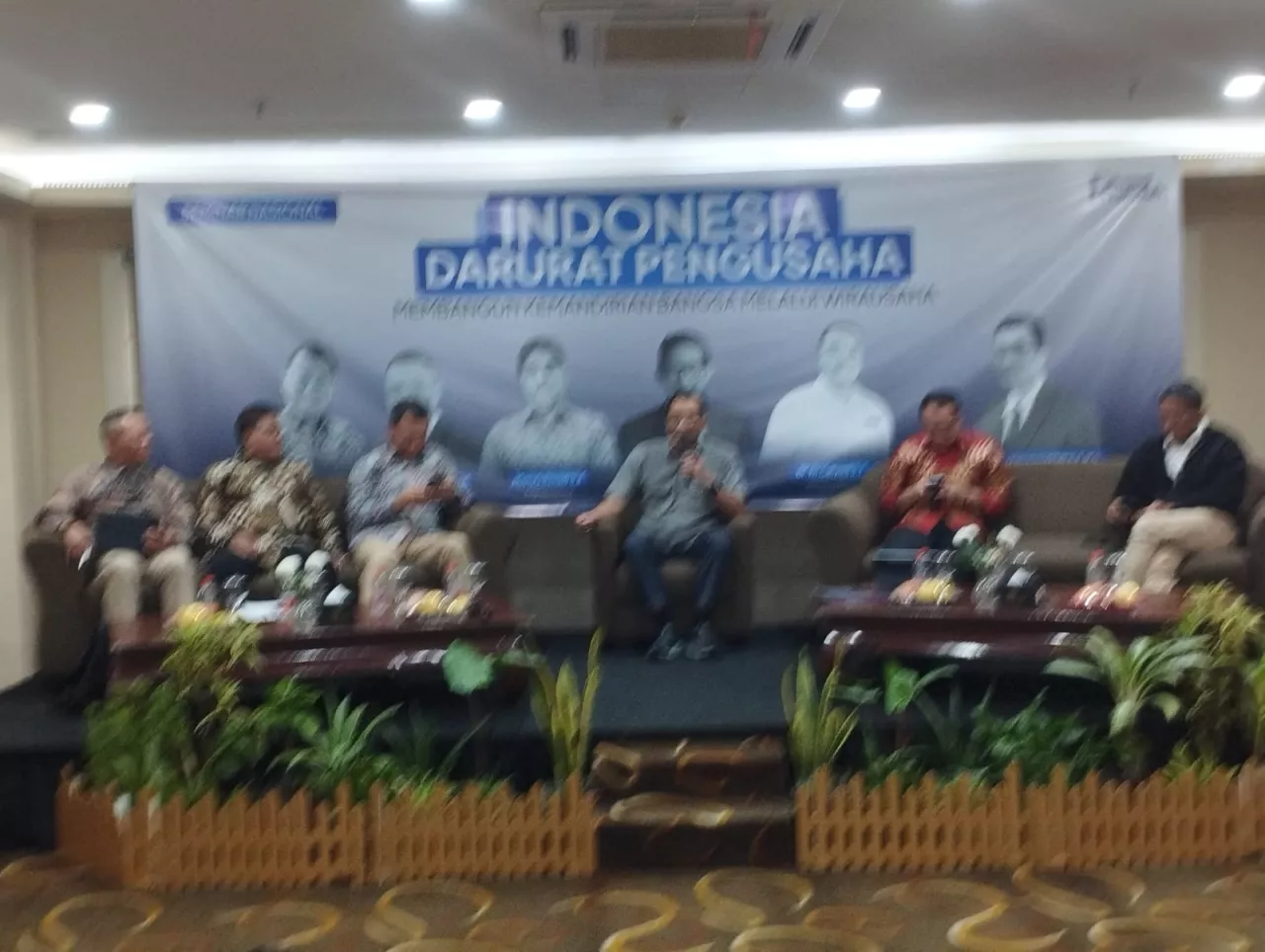 Kolaborasi Sandiaga & Eri di Ruang Tumbuh Bisnis Akademi, Hadirkan Pengusaha Sukses Berkualitas