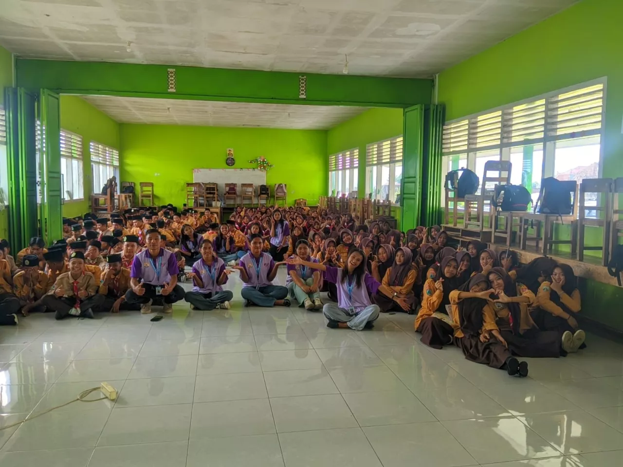 Cegah Aksi Perundungan, Mahasiswa UNITRI Gencarkan Edukasi Anti Bullying di Sekolah