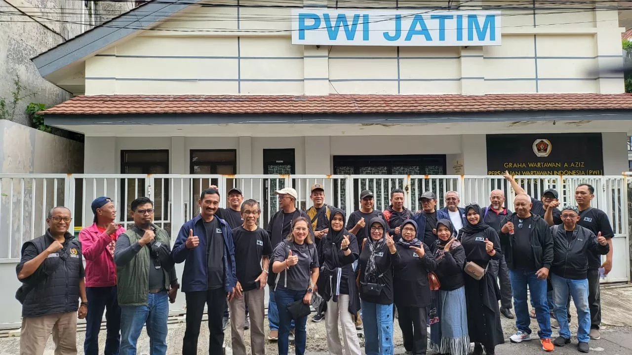 Lebih 50 Wartawan PWI Jatim Hadiri HPN 2026 di Serang Banten