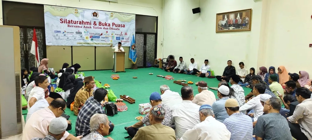Rangkain HPN 2026, PWI Jatim Beri Santunan 30 Anak Yatim Dhuafa di Bulan Ramadhan