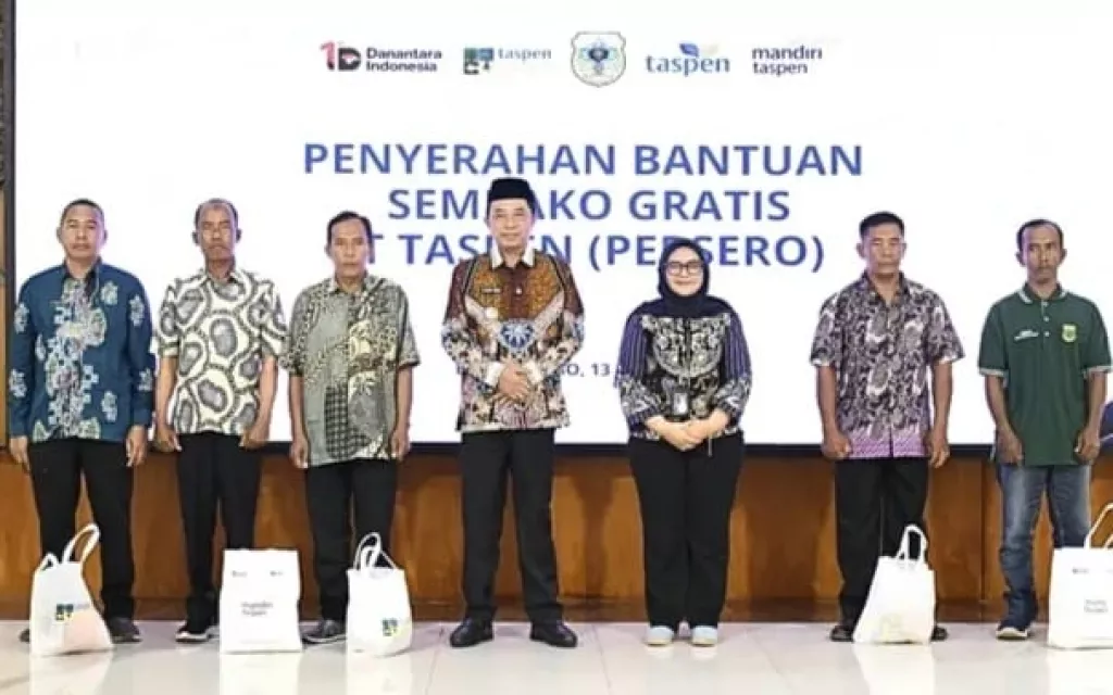 Pemkab Bondowoso dan Taspen Bagikan Sembako untuk ASN Golongan I-II di Ramadan 1447 H