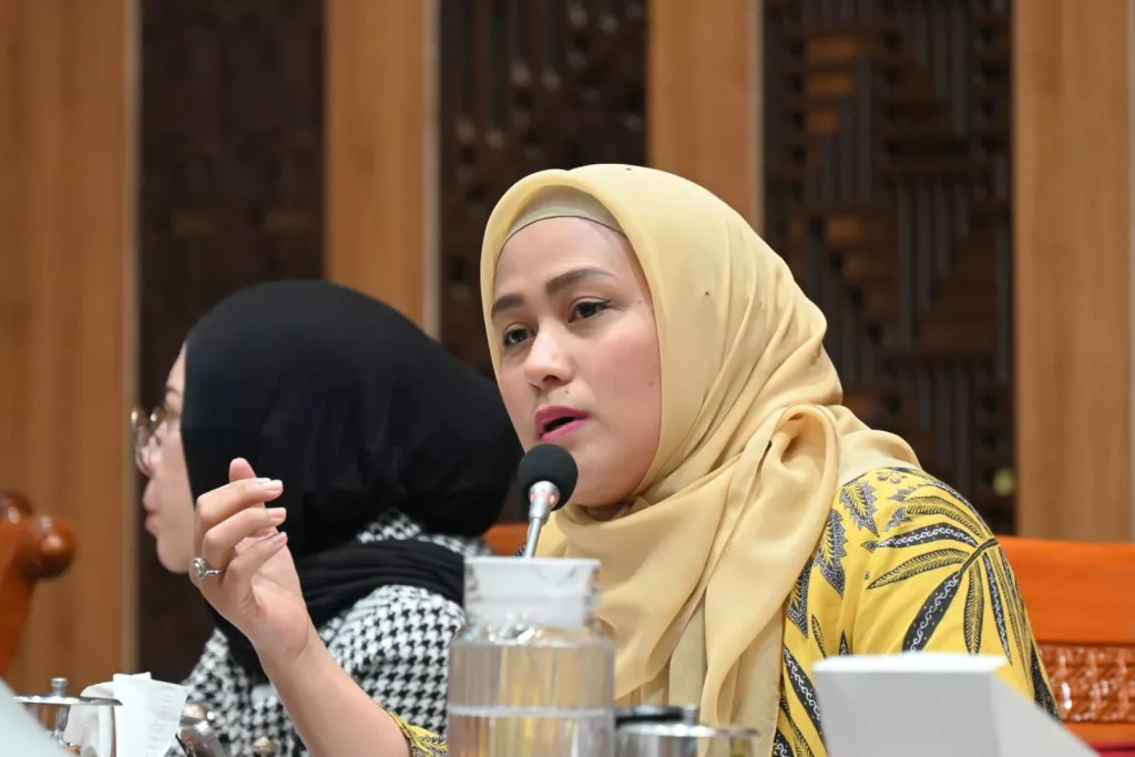 Karmila Sari: Kontribusi Ekonomi PRT Besar, RUU PPRT Mendesak Dibahas