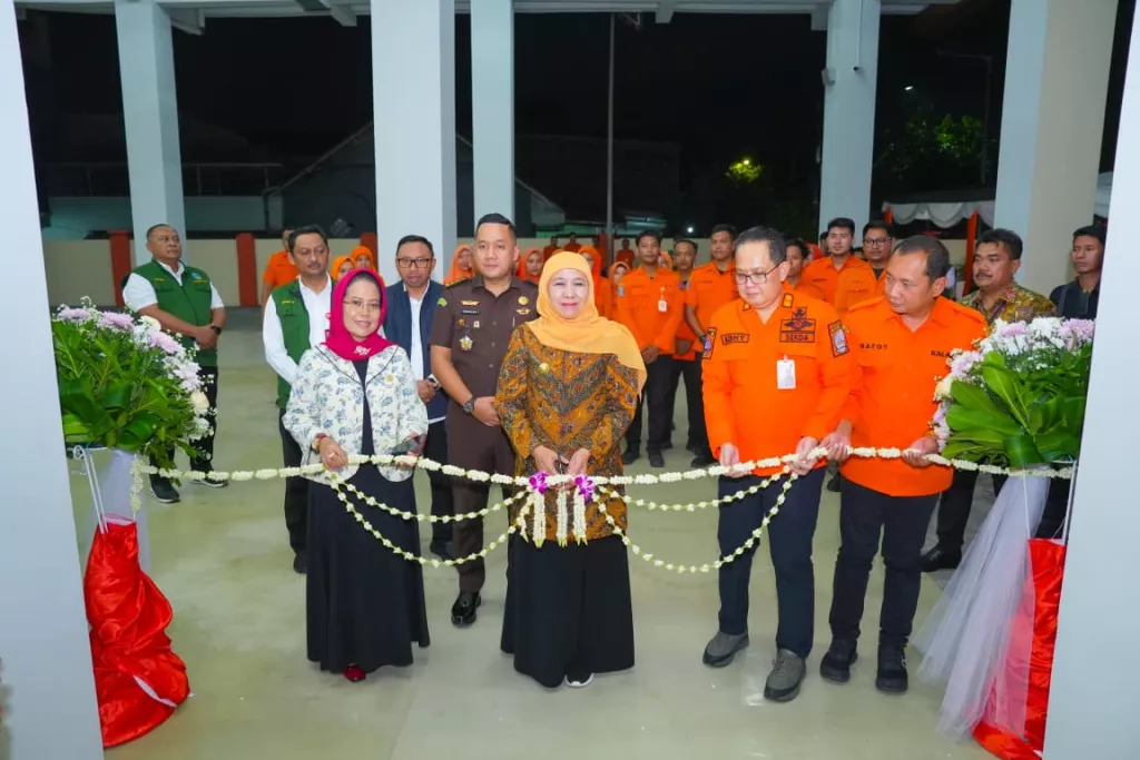 Khofifah Resmikan Gedung Gerha Majapahit dan GOR BPBD Jatim