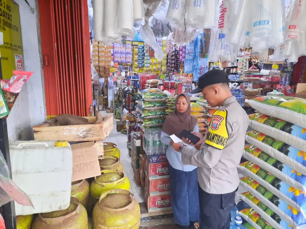 Polres Lumajang Turun Langsung Awasi LPG 3 Kg, Pastikan Tak Ada Penyelewengan