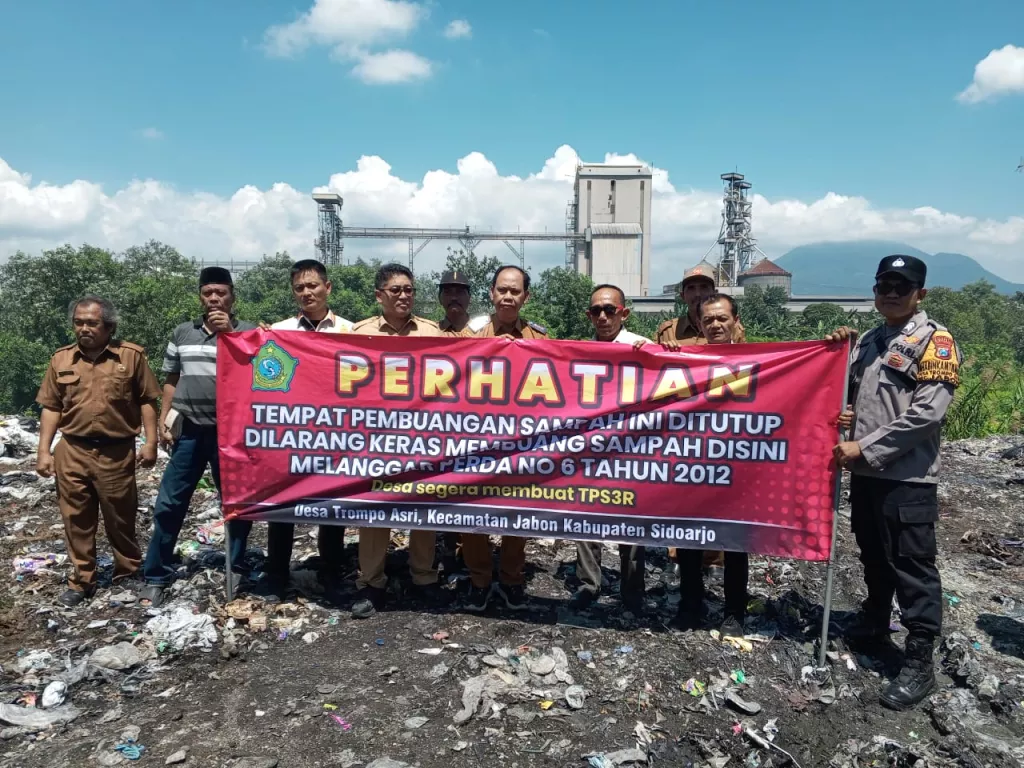 DLHK Sidoarjo Tutup TPA Liar di Trompoasri