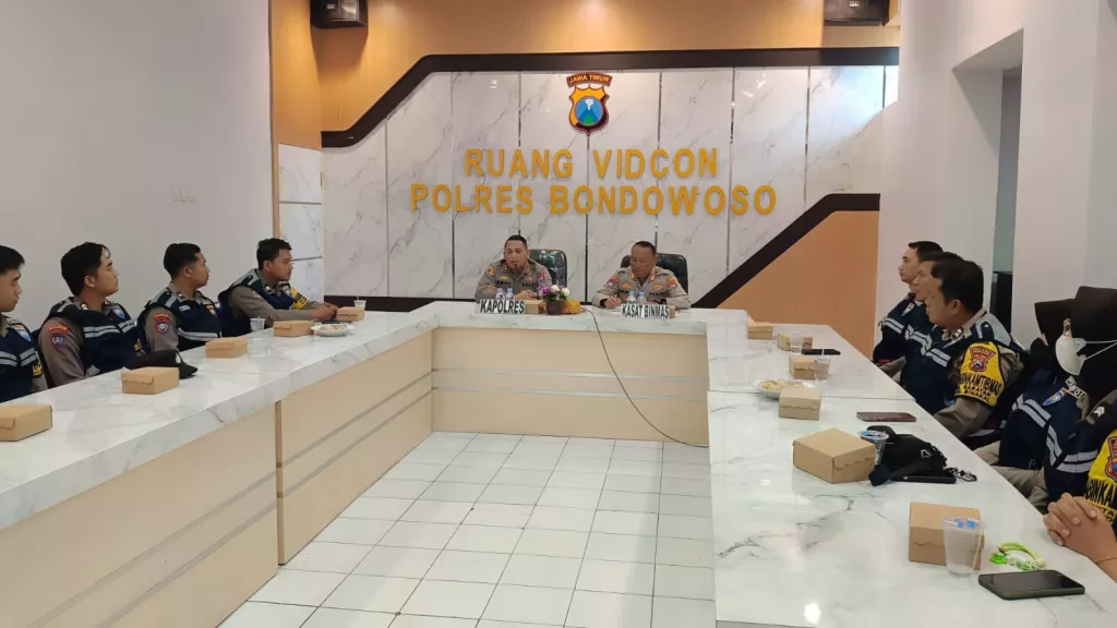 Kapolres Bondowoso Tegas: Bhabinkamtibmas Harus Hadir, Dekat, dan Jadi Solusi Warga