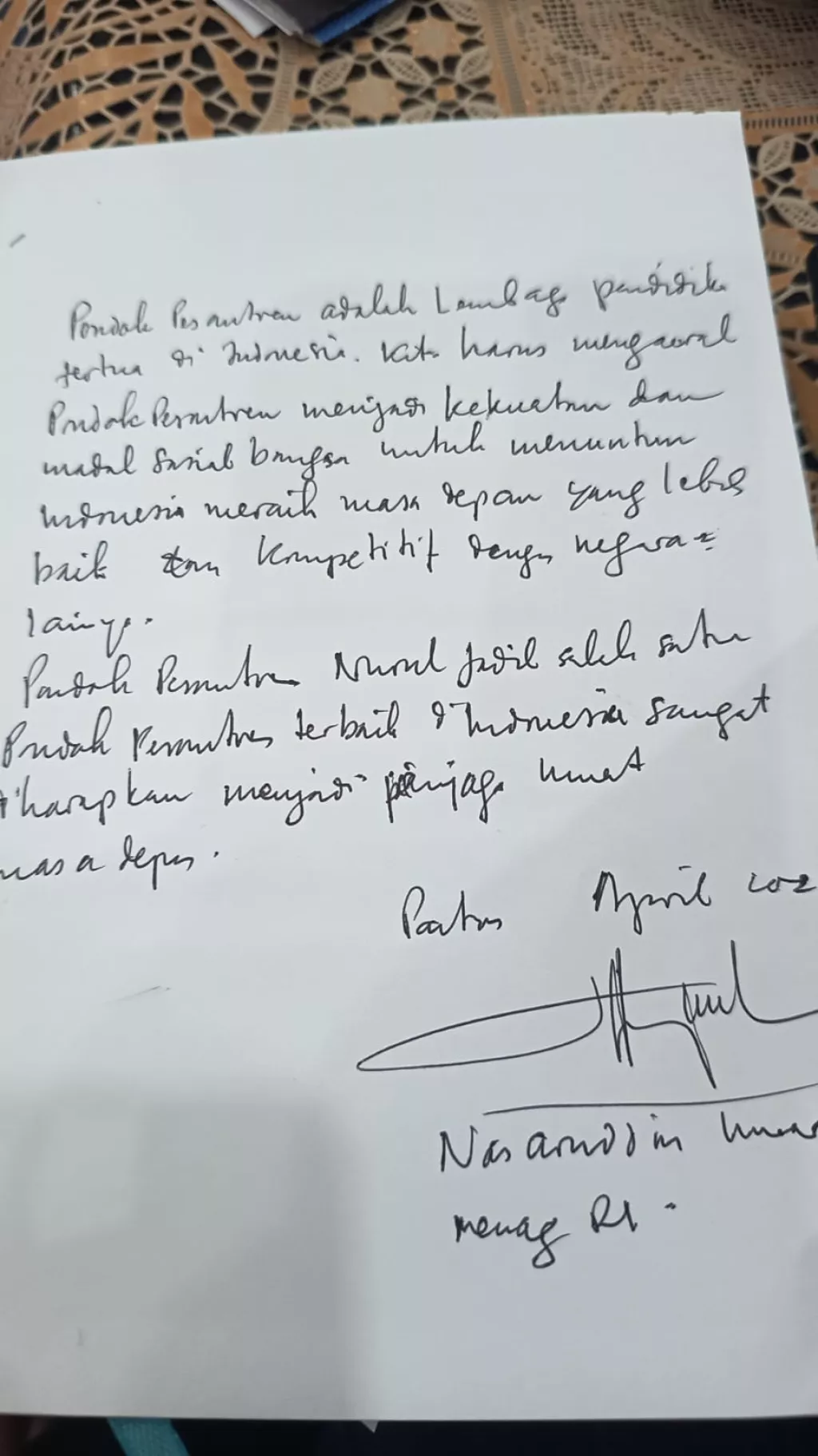Lewat Catatan Tertulisnya, Menag Nasaruddin Umar Sebut Pesantren Nurul Jadid Salah Satu Terbaik di Indonesia