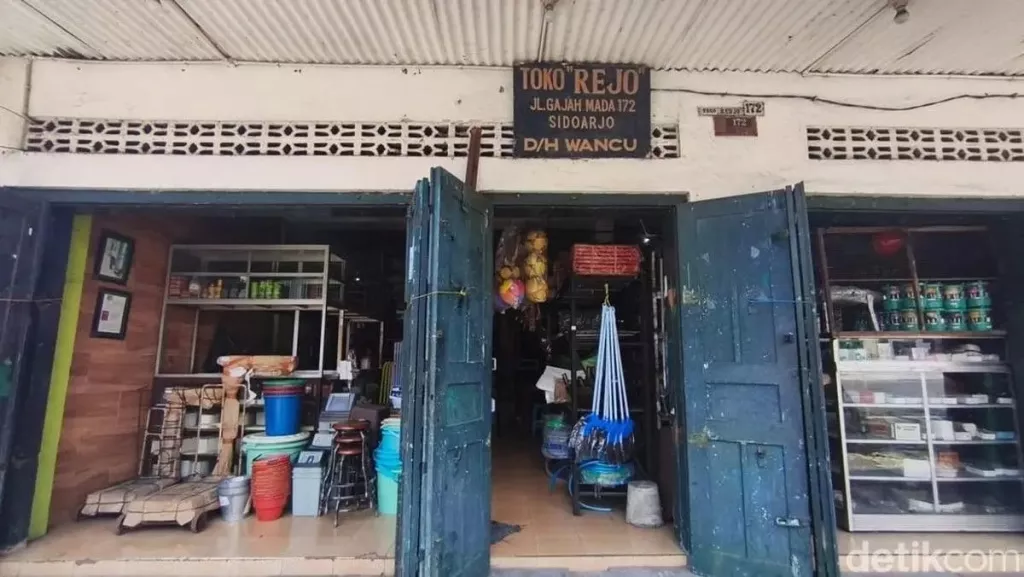 Toko Wan Cu Sidoarjo Bertahan Sejak 1933, Simpan Jejak Sejarah dan Nostalgia di Tengah Modernisasi