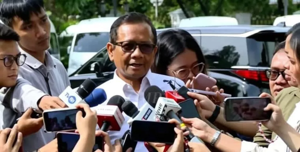 Komisi Reformasi Polri Serahkan Laporan 3.000 Halaman ke Presiden Prabowo