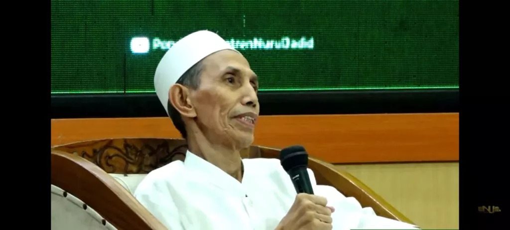KH. Moh. Zuhri Zaini: Mulai Makan dengan Bismillah agar Tidak Terputus Barokahnya
