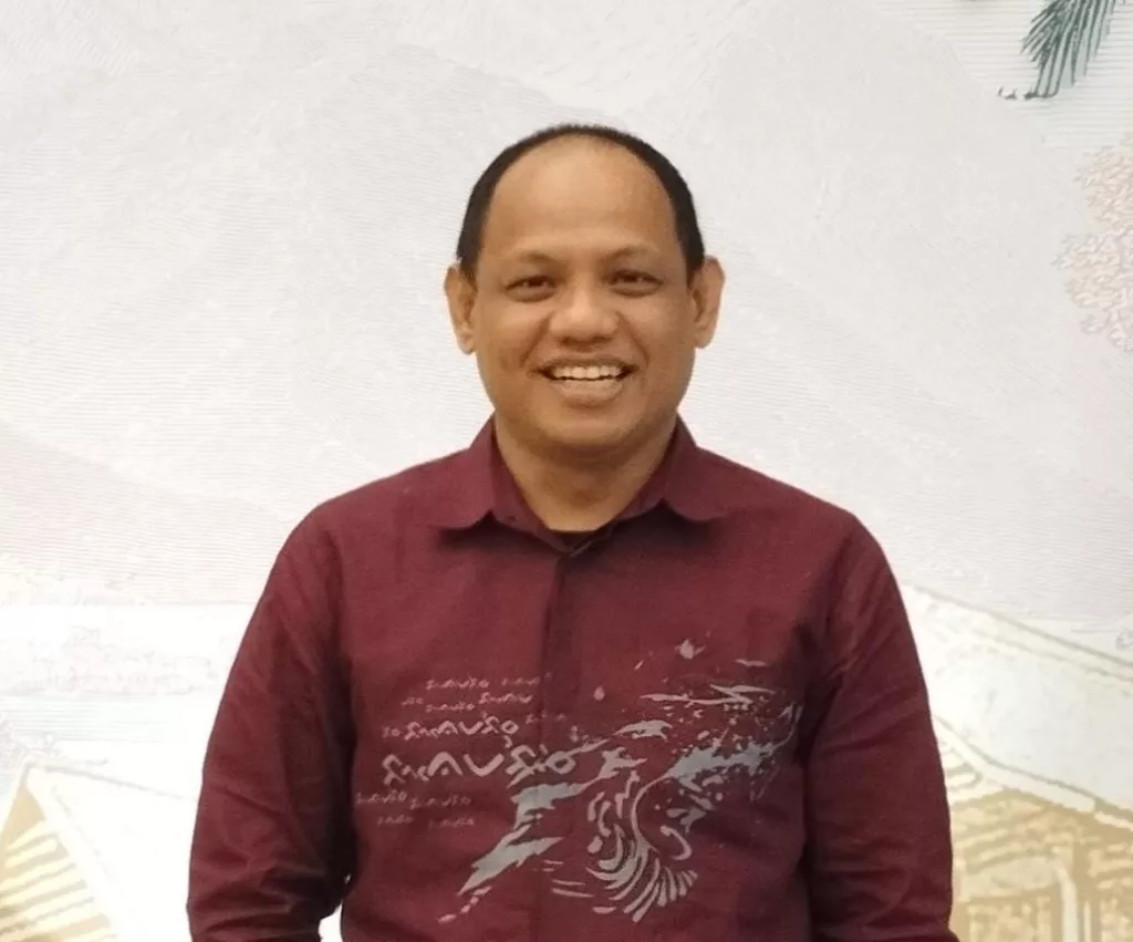 Ishadi Ishak 