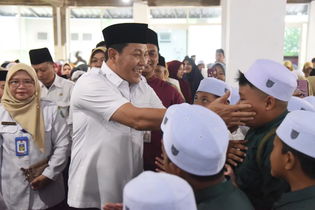 Bupati Subandi Janjikan Bantuan Rp2 Miliar untuk SD Muhammadiyah 1 Candi