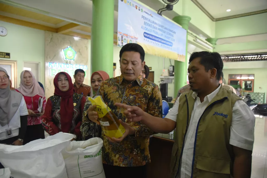 Pemerintah Mulai Distribusikan Bantuan Pangan di Sidoarjo, 181 Ribu Penerima Nikmati Beras dan Minyak Goreng