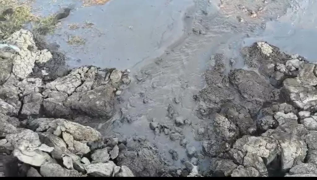 Tanggul Lumpur Lapindo di Porong Jebol, Luapan Lumpur Nyaris Capai Rel Kereta Api