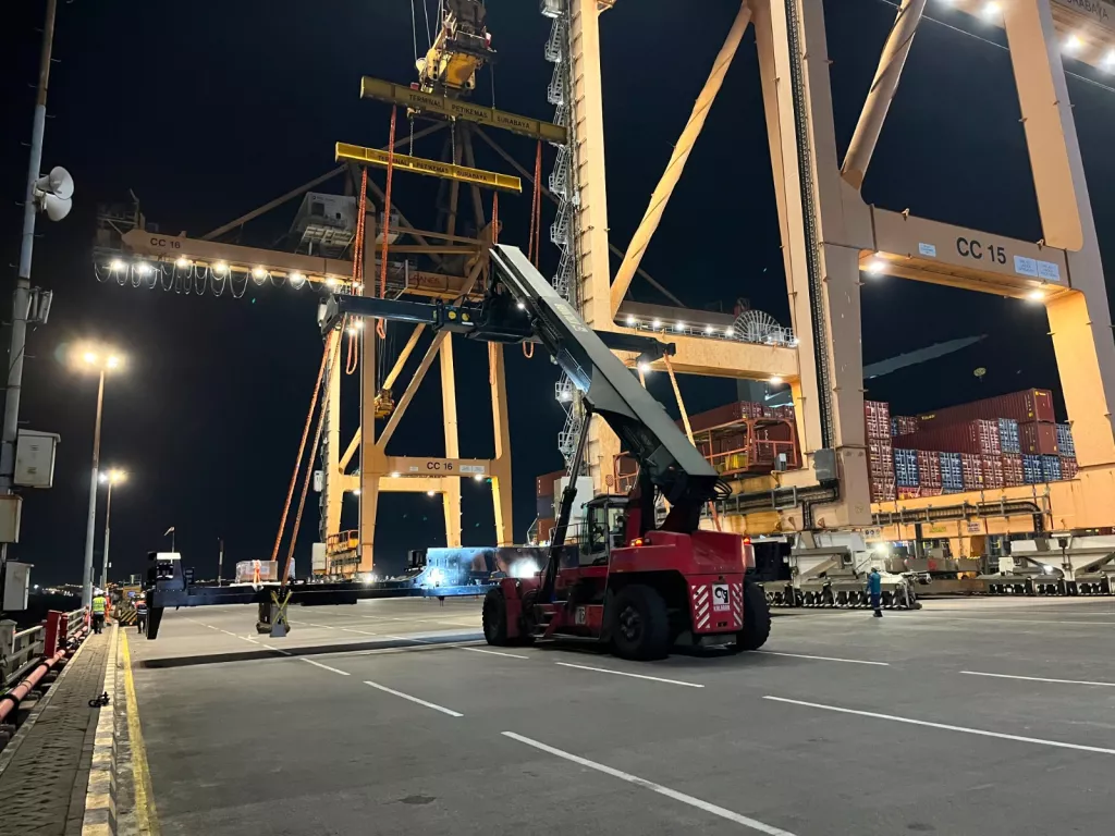 Perkuat Pasar Australia, INKA Kembali Ekspor Dua Locomotive Platform Senilai Rp145 Miliar