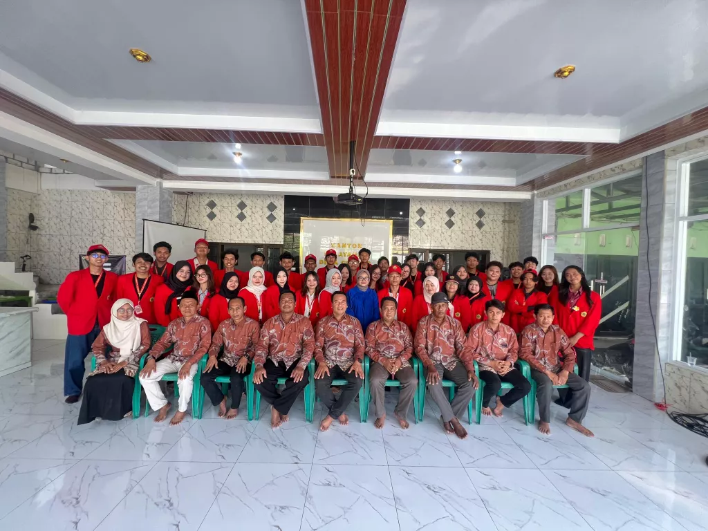 Optimalkan Potensi Desa, Kelompok R3 KKN Untag Surabaya Raih Juara II KKN Paling Berdampak