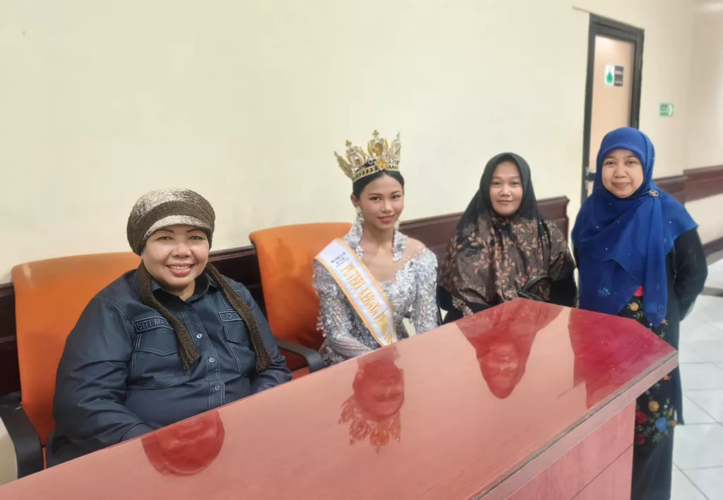 Di Balik Gelar Puteri Kebaya Indonesia, Ghifara Masih Berjuang Biaya ke Malaysia