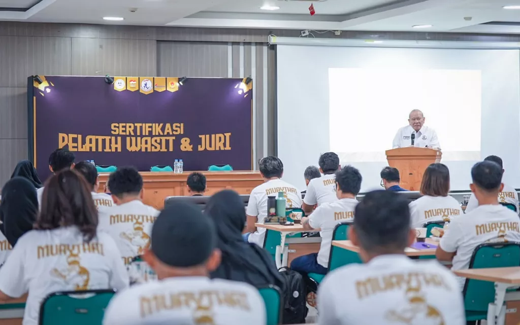 Bangun Ekosistem Muaythai Profesional PBMI Gelar Sertifikasi IFMA
