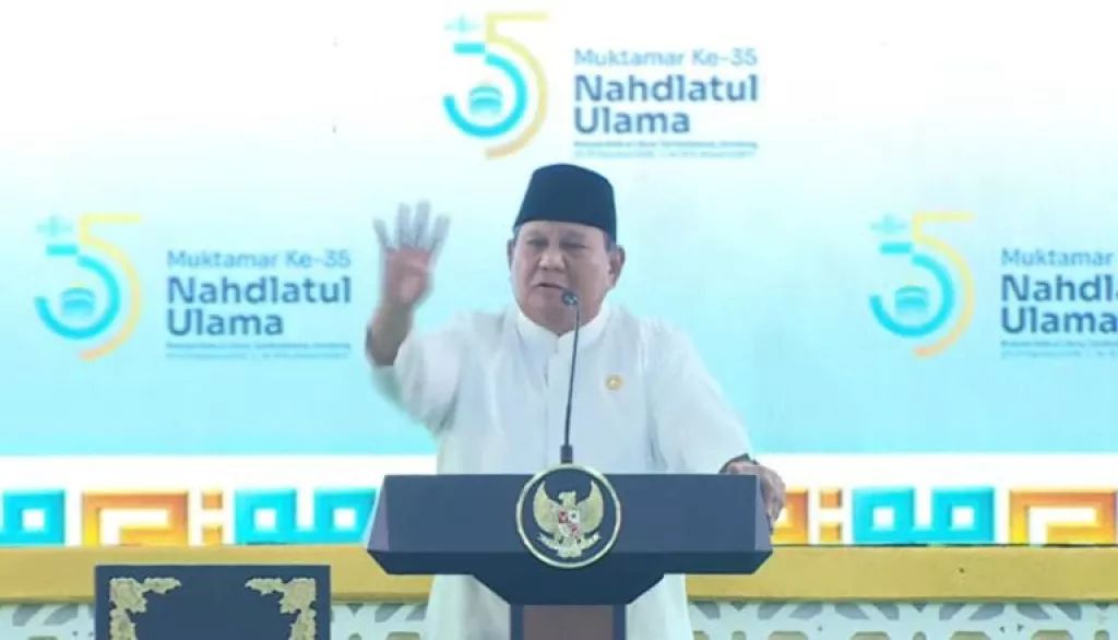 Presiden Prabowo Subianto saat pembukaan muktamar NU di Solo