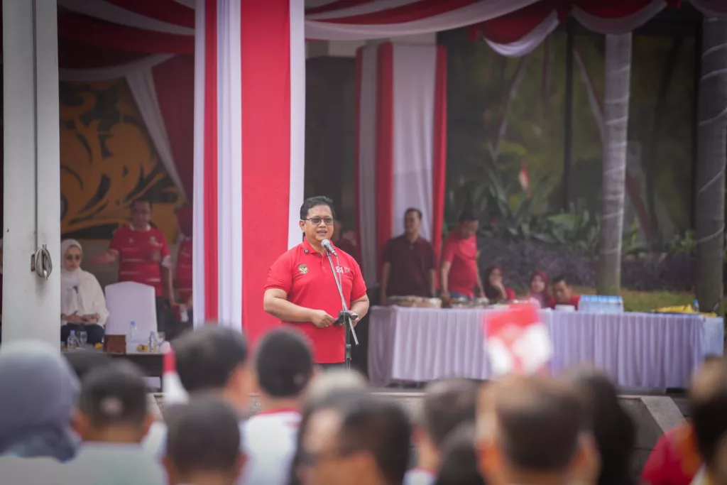 Kick Off Festival Merah Putih, Wamen Viva Yoga Ajak Rakyat Rayakan HUT Ke-81 RI dengan Semangat dan Riang Gembira