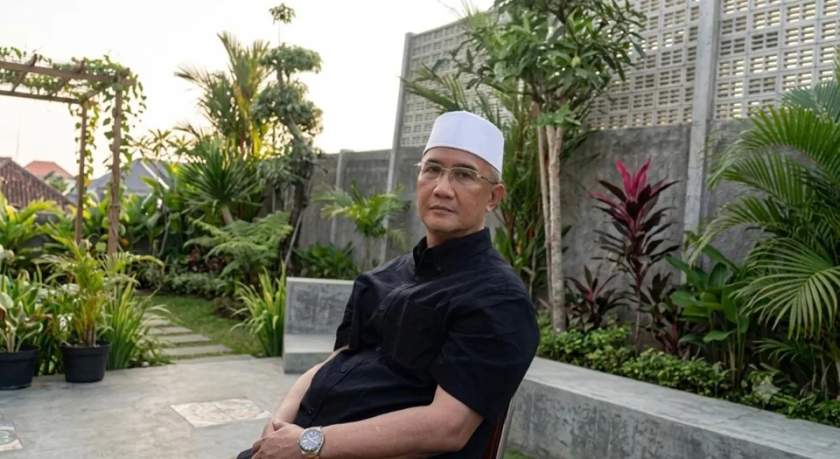 Tinta Takdir yang Kering, Hati yang Merdeka