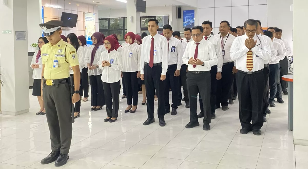 Peringati Hari Sumpah Pemuda ke-98, BRI Trenggalek Kobarkan Semangat Patriotisme dan Empati