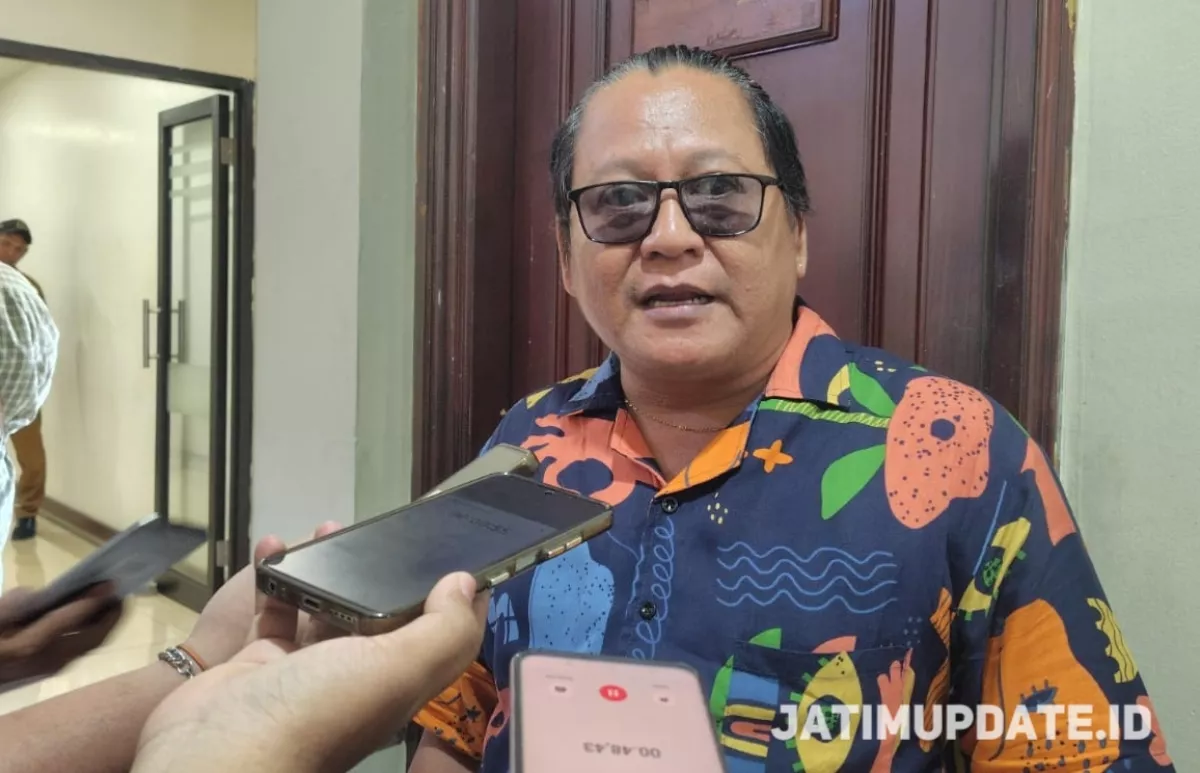 Miris! Delapan Bulan Dilarang Jualan PKL Waduk Unesa Jual Tossa hingga Rumah 
