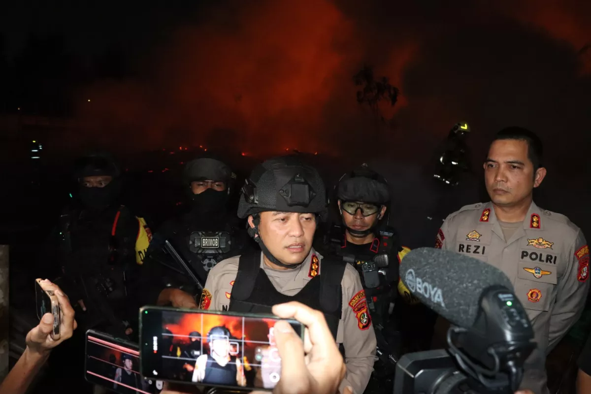 Pasca-Pembersihan Kampung Ambon, Polres Jakbar Amankan Delapan Orang Diduga Hendak Transaksi Narkoba