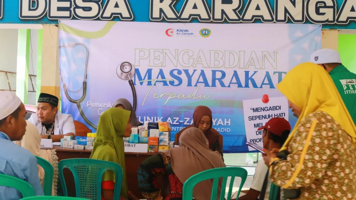 Tak Berhenti di Apel, Hari Santri Nurul Jadid Berlanjut ke Layanan Kesehatan Desa