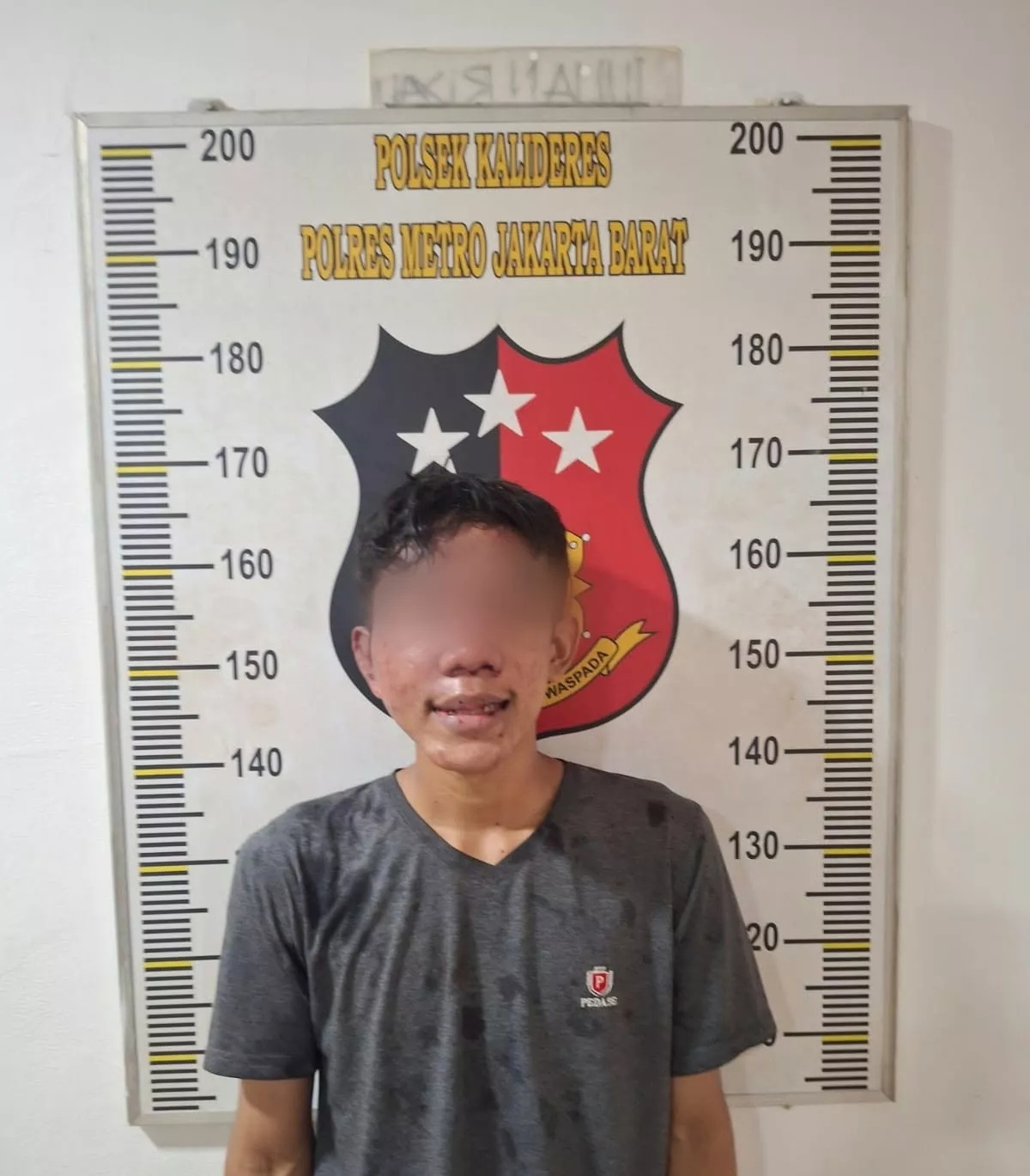 Lagi Makan diwarteg Kunci Tertinggal, Pelaku Ini Bawa Motor Diringkus Polsek Kalideres