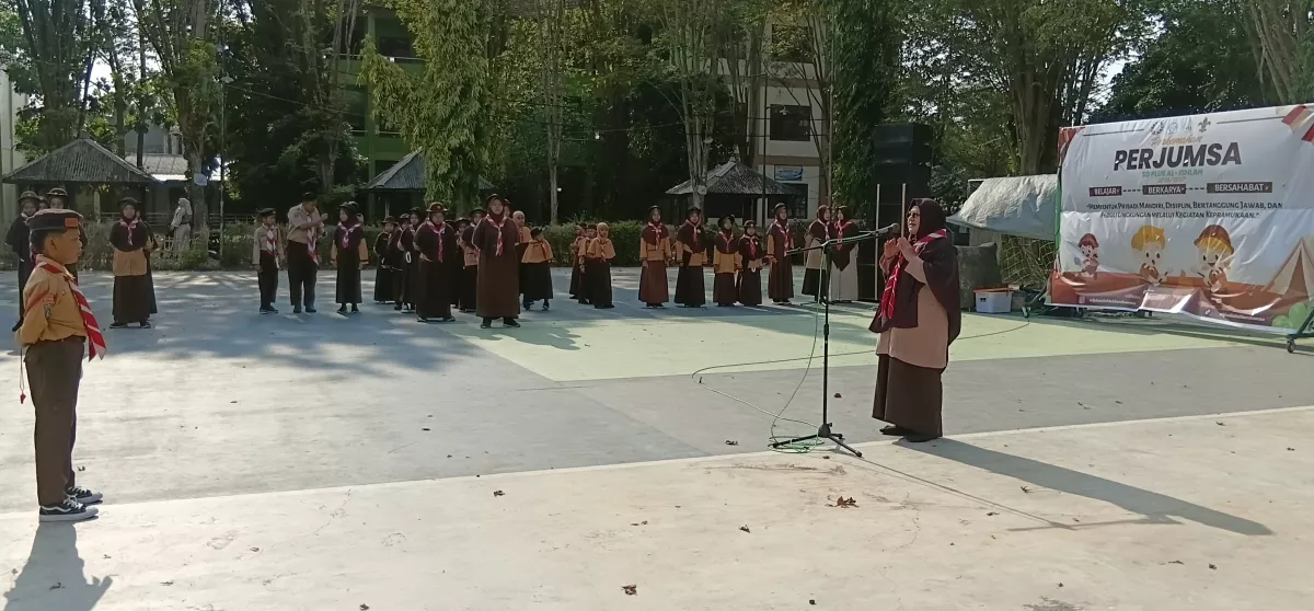 SD Plus Al-Ishlah Bondowoso Gelar Perjumsa, Latih Kemandirian dan Karakter Penggalang