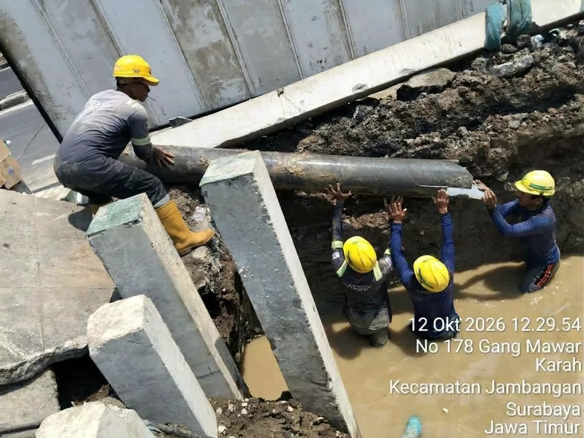 Pipa PDAM Putus Imbas Proyek Jembatan di Kawasan Hotel Patra, 6 Wilayah Surabaya Terdampak