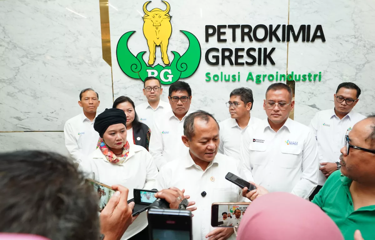 Menperin Dorong CCU Petrokimia Gresik Naik ke Skala Komersial