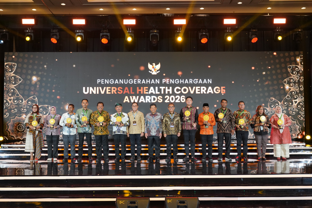 Pemerintah Kabupaten Sidoarjo kembali meraih penghargaan Universal Health Coverage (UHC) Award Tahun 2026 kategori Madya.