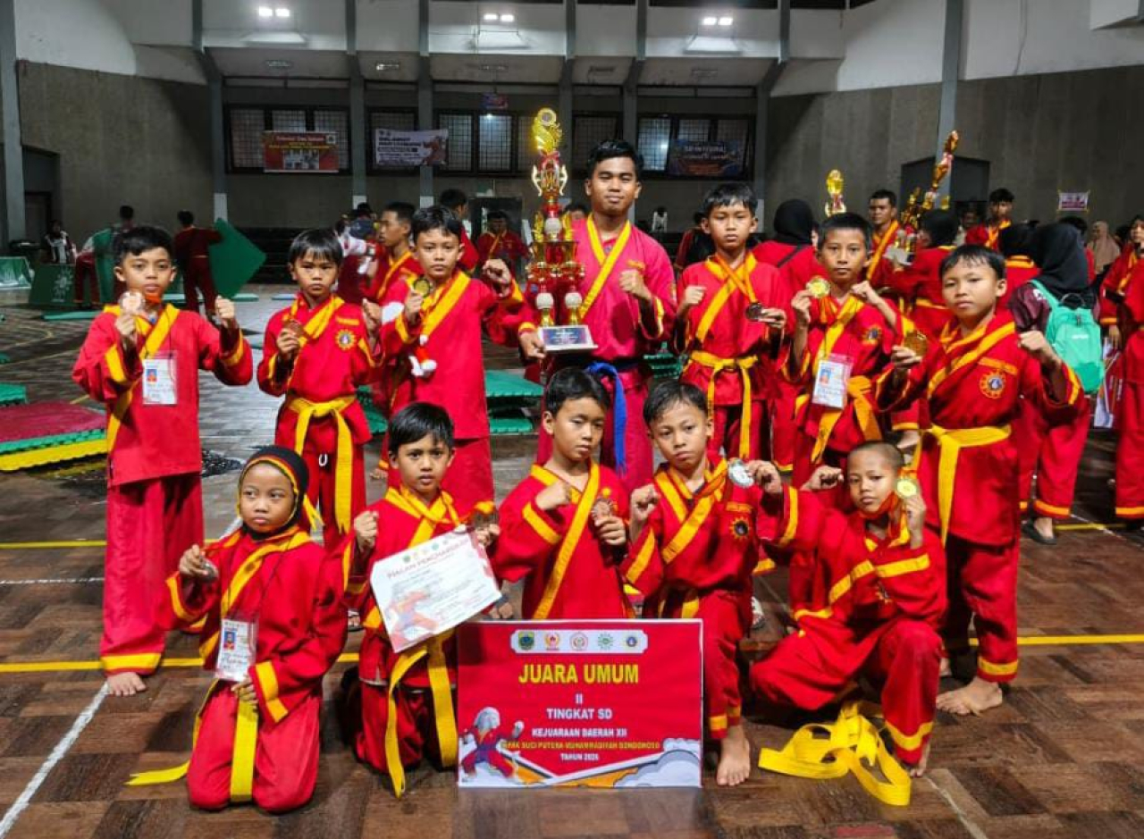Borong Medali, SD Plus Al Ishlah Bondowoso Amankan Juara Umum II Kejurda XII Tapak Suci 2026
