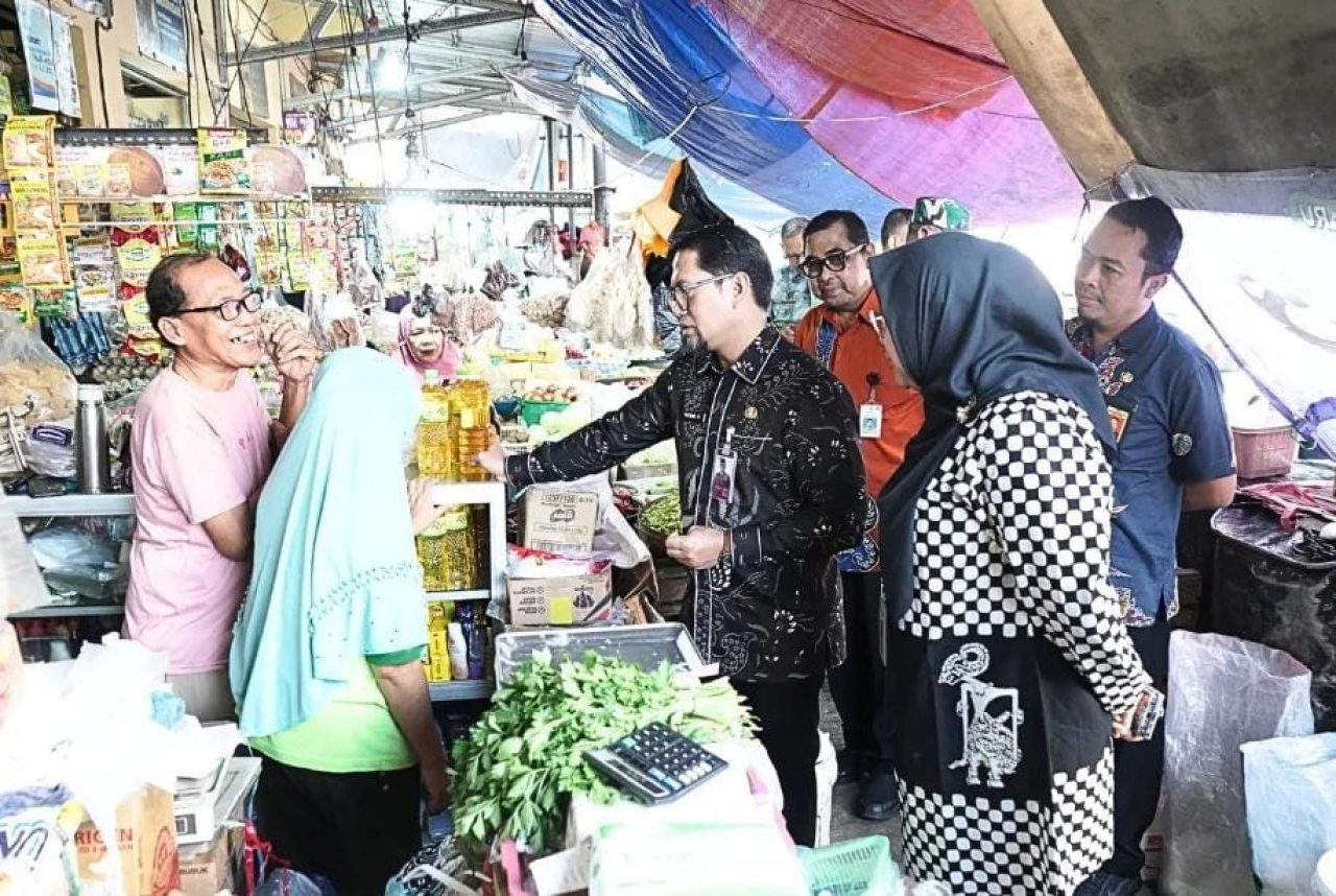Jelang Ramadan, Pemkab Bondowoso Sidak Pasar dan LPG 3 Kg, Harga Cabai Tembus Rp100 Ribu