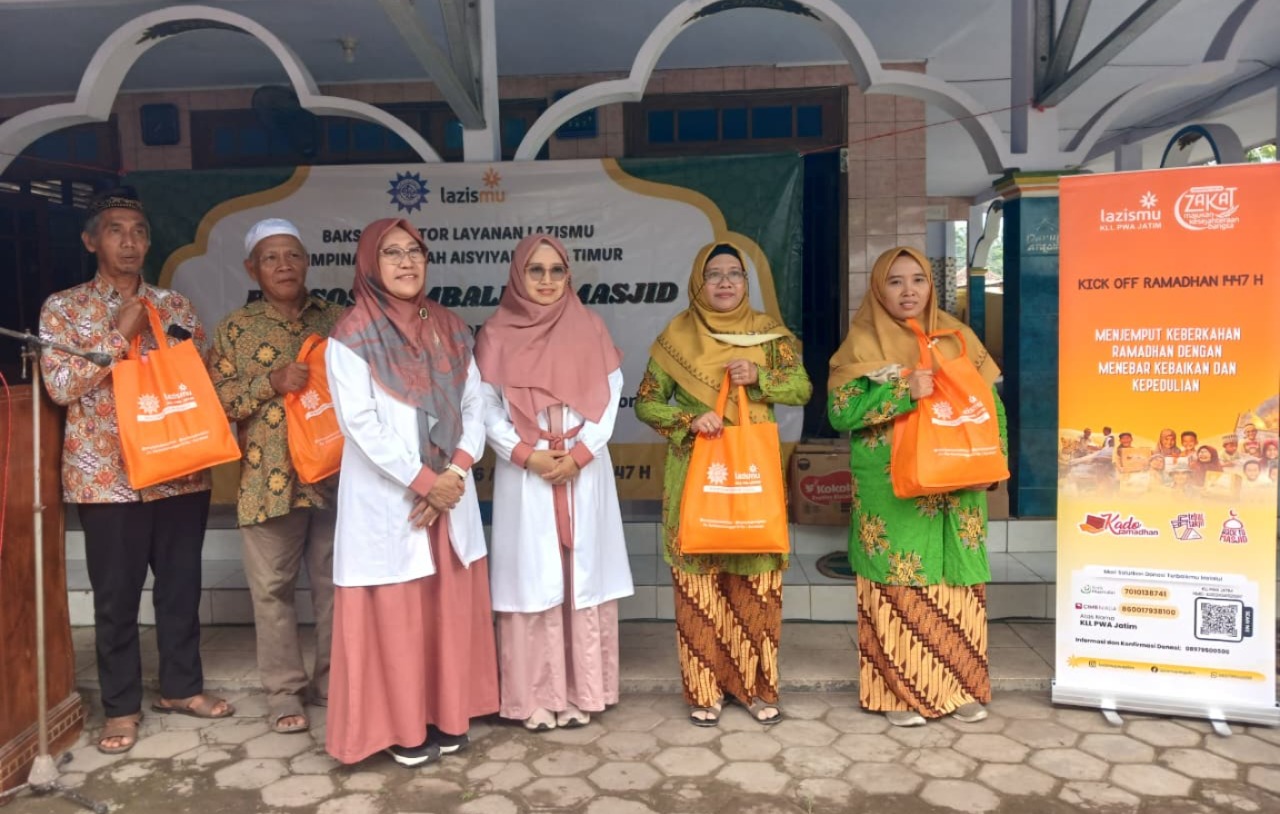 Baksos LazisMU PWA Jawa Timur di Cermee Bondowoso: Tebar 75 Paket Sembako Sambut Bulan Suci Ramadhan
