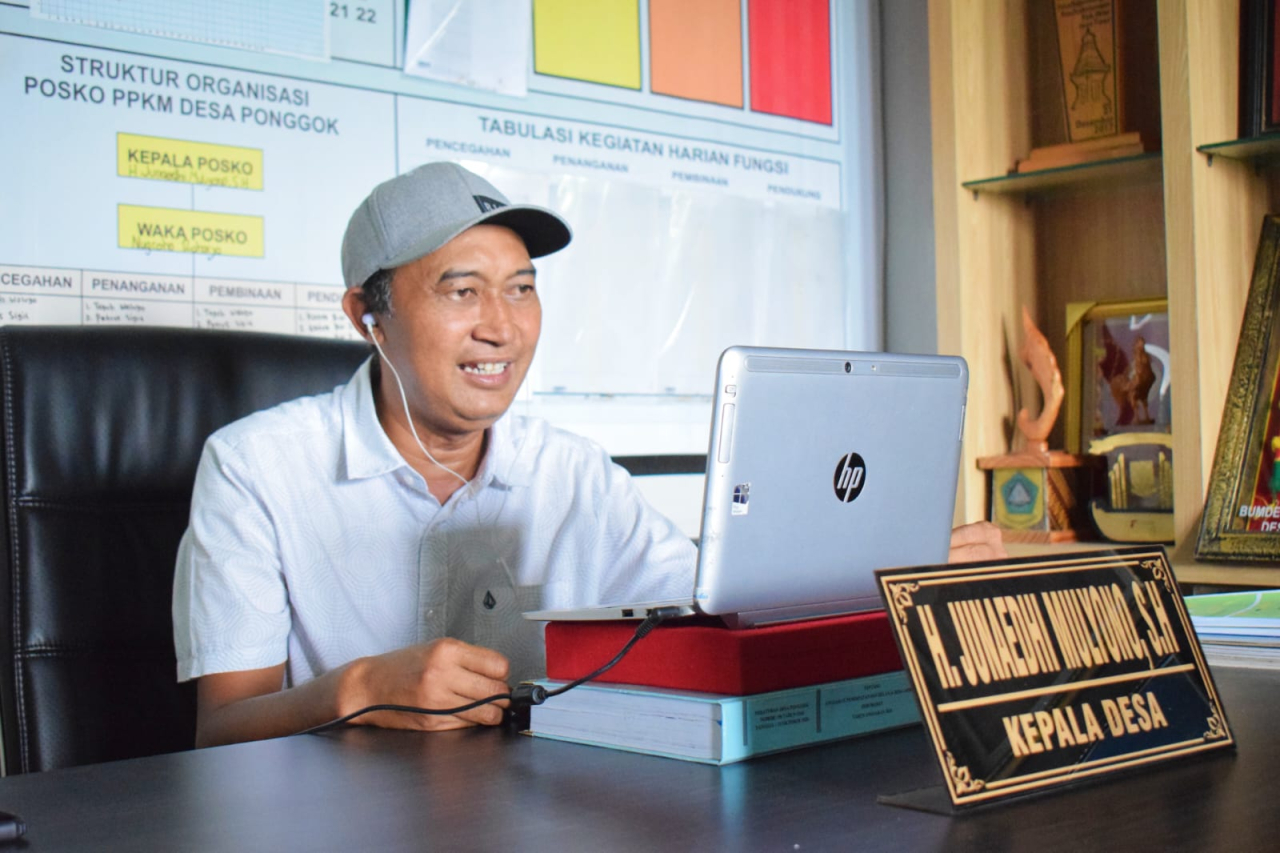 H. Junaedi, M.SH, Kepala Desa Ponggok, Kecamatan Polanharjo, Kabupaten Klaten, resmi dilantik sebagai Ketua Umum Dewan Pimpinan Pusat Asosiasi Pemerintah Desa Seluruh Indonesia (DPP APDESI) periode 2026–2031. (Foto Istimewa)