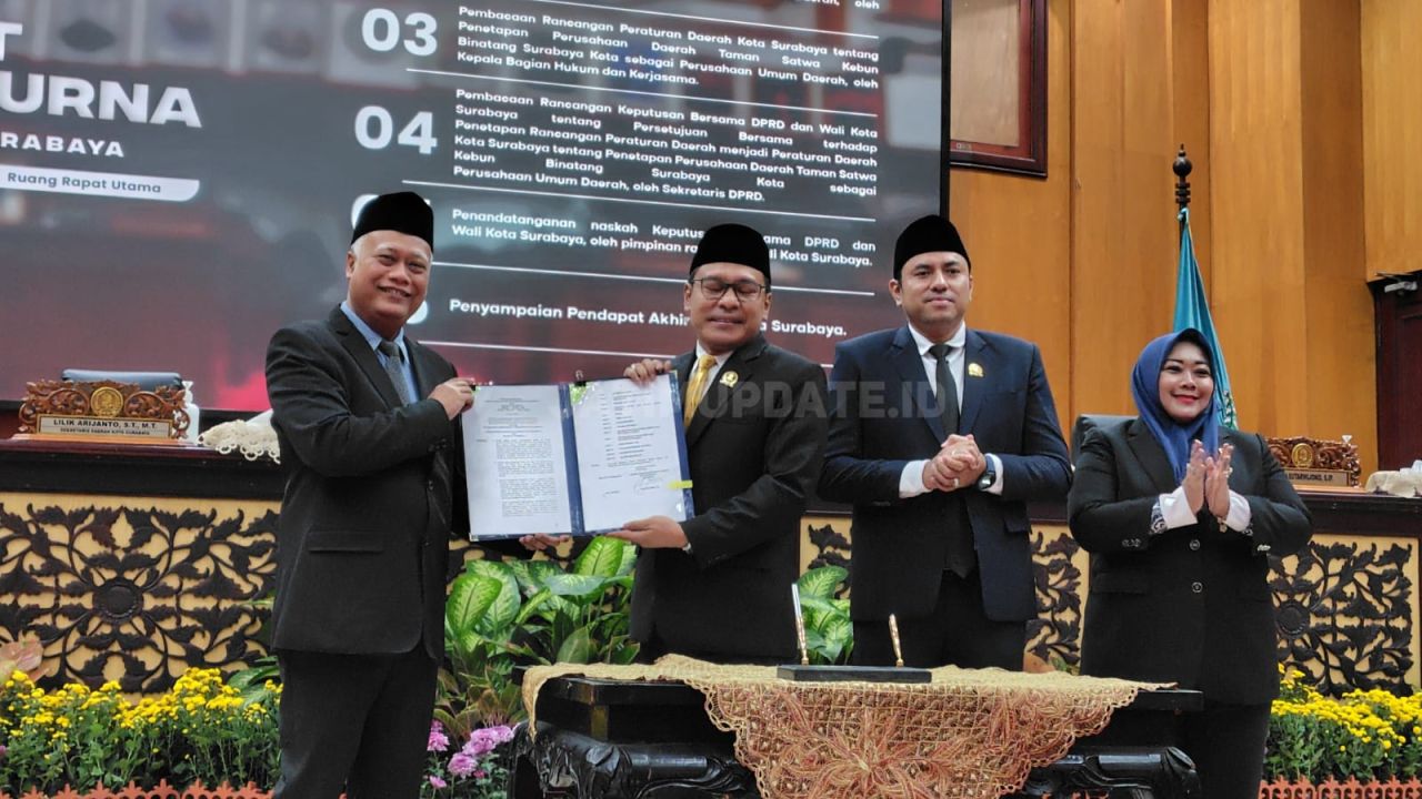 Tanpa Kehadiran Eri Cahyadi, Paripurna Sahkan KBS Jadi Perumda Wajibkan Lelang Ulang Direksi