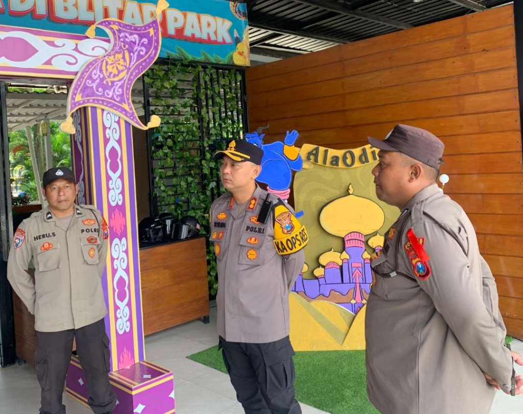 Kapolres Blitar AKBP Rivanda melakukan peninjauan ke sejumlah objek wisata di wilayah Kabupaten Blitar, Rabu (25/3/2026).
