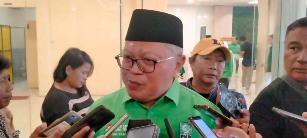 H. Ahmad Tamim, S.H.I., M.H., atau yang akrab disapa Gus Tamim