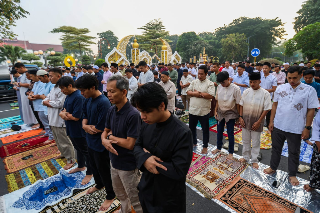 Salat Ied di Balai Kota Surabaya, dok humas Pemkot