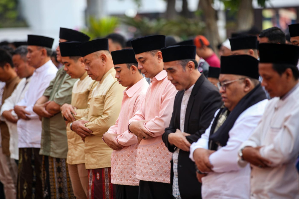 Salat Idulfitri di Balai Kota Surabaya, dok humas Pemkot